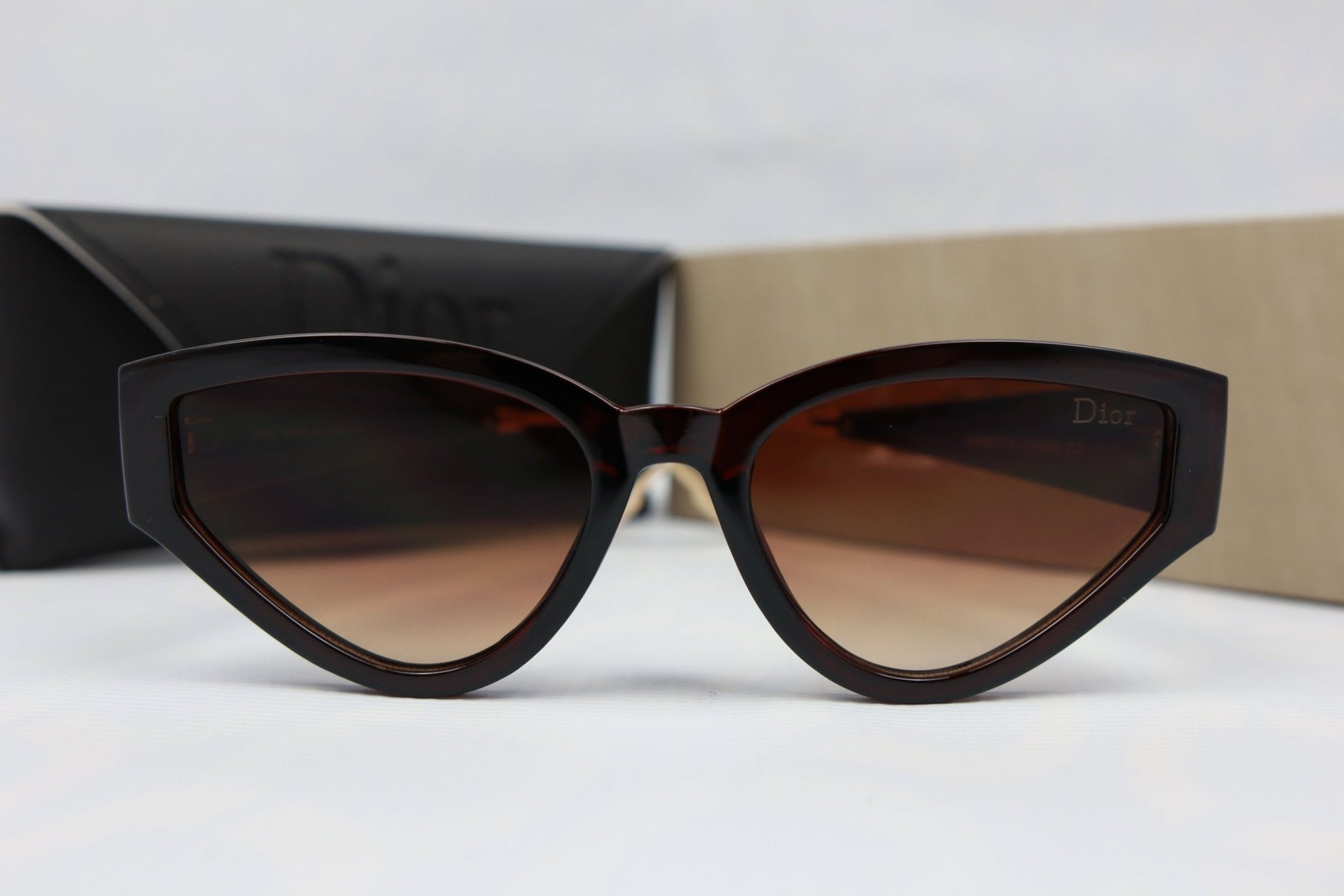 Dior - WS82219 | Brown - Chashmatoo