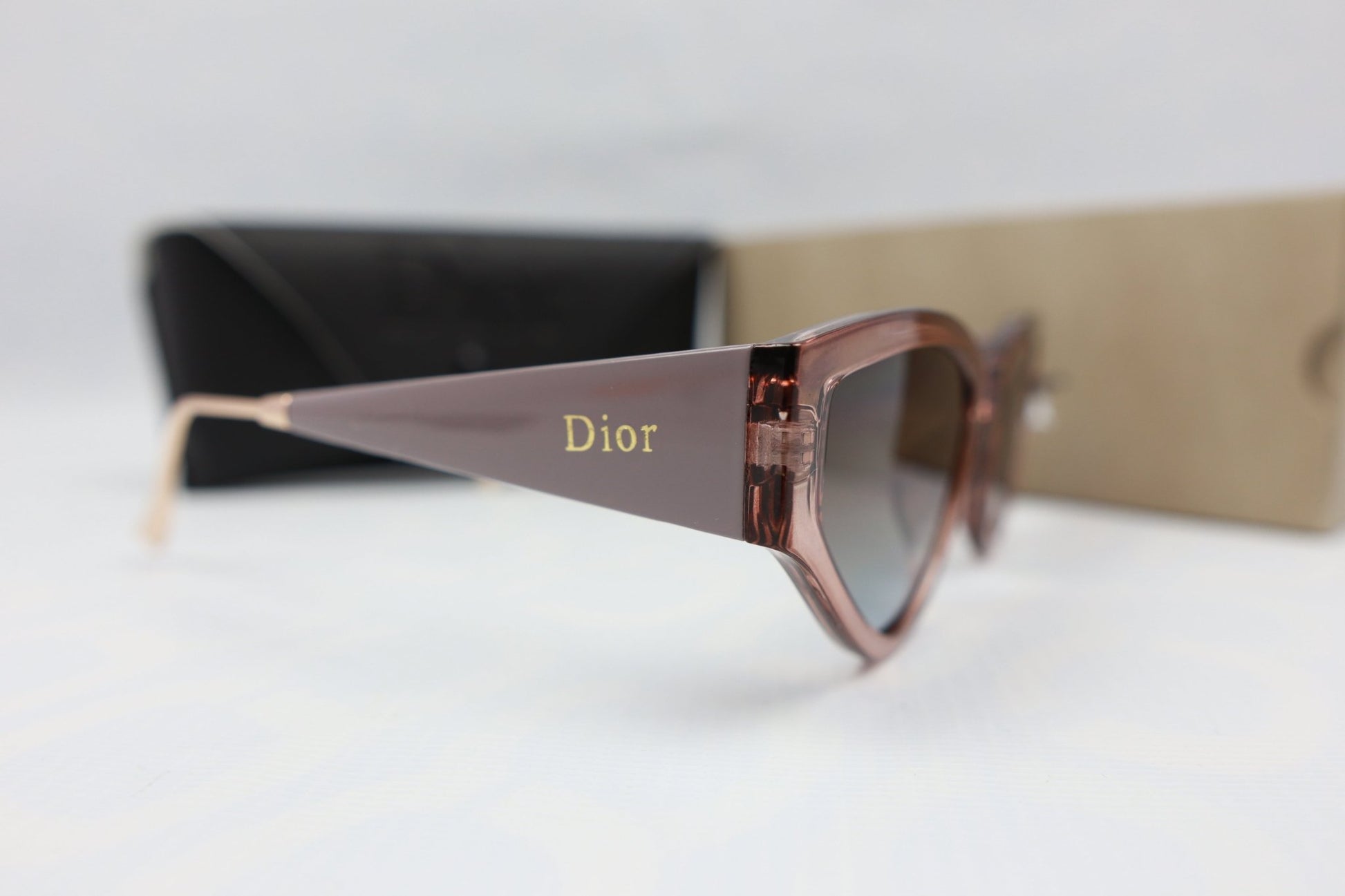 Dior - WS82219 | Tea Pink - Chashmatoo